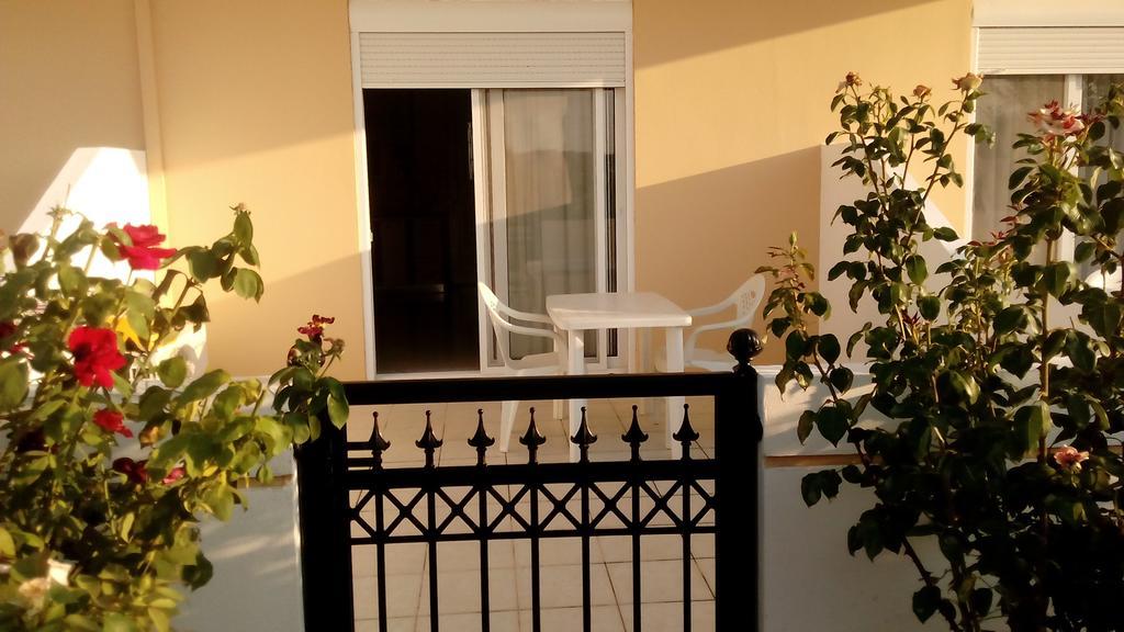 Nephele Apartments Faliráki Kültér fotó