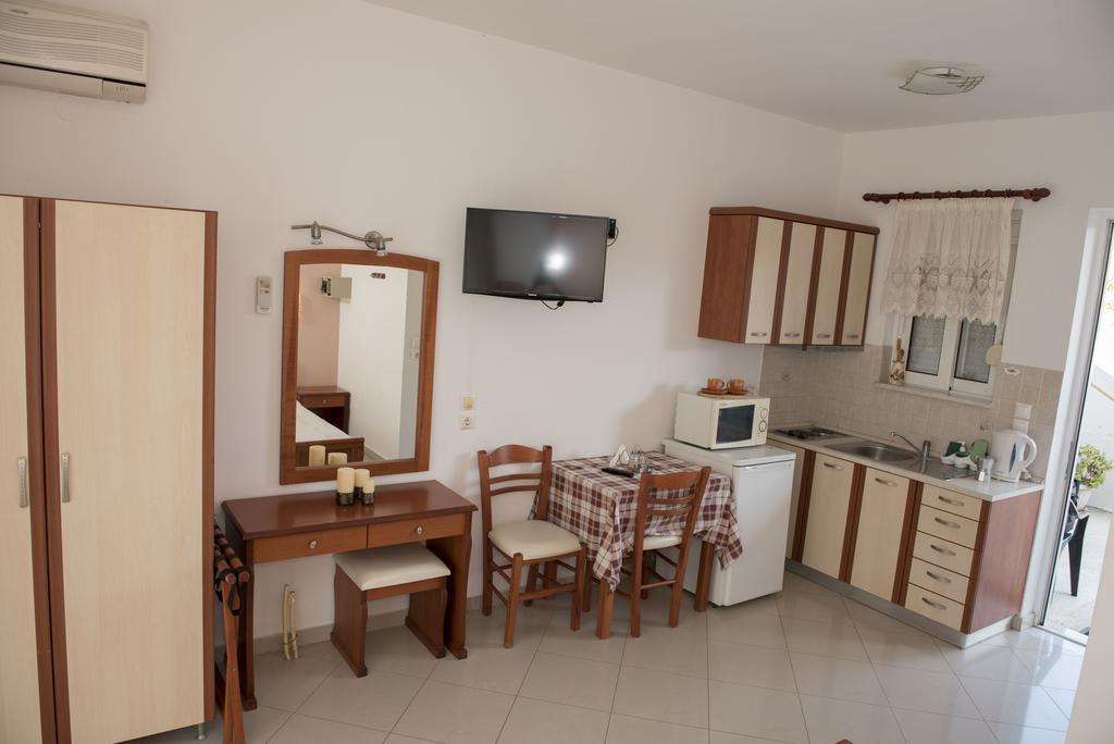 Nephele Apartments Faliráki Kültér fotó